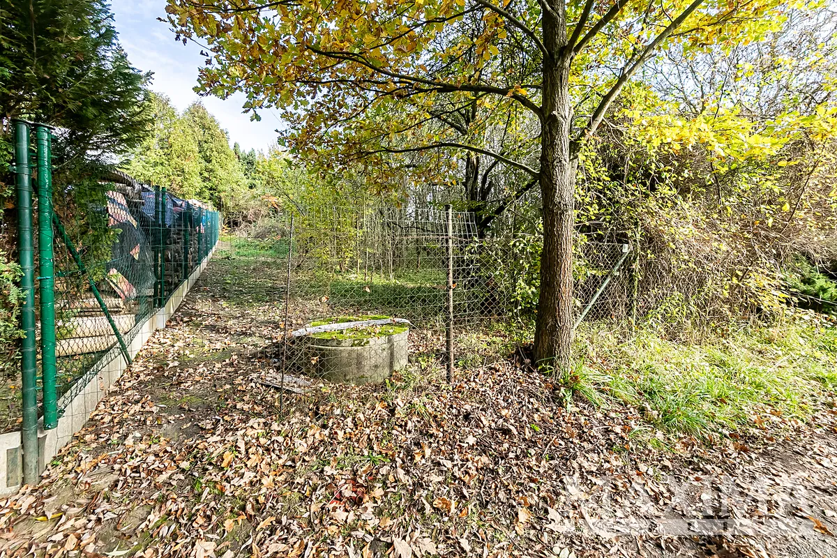 Prodej pozemku 1308 m²